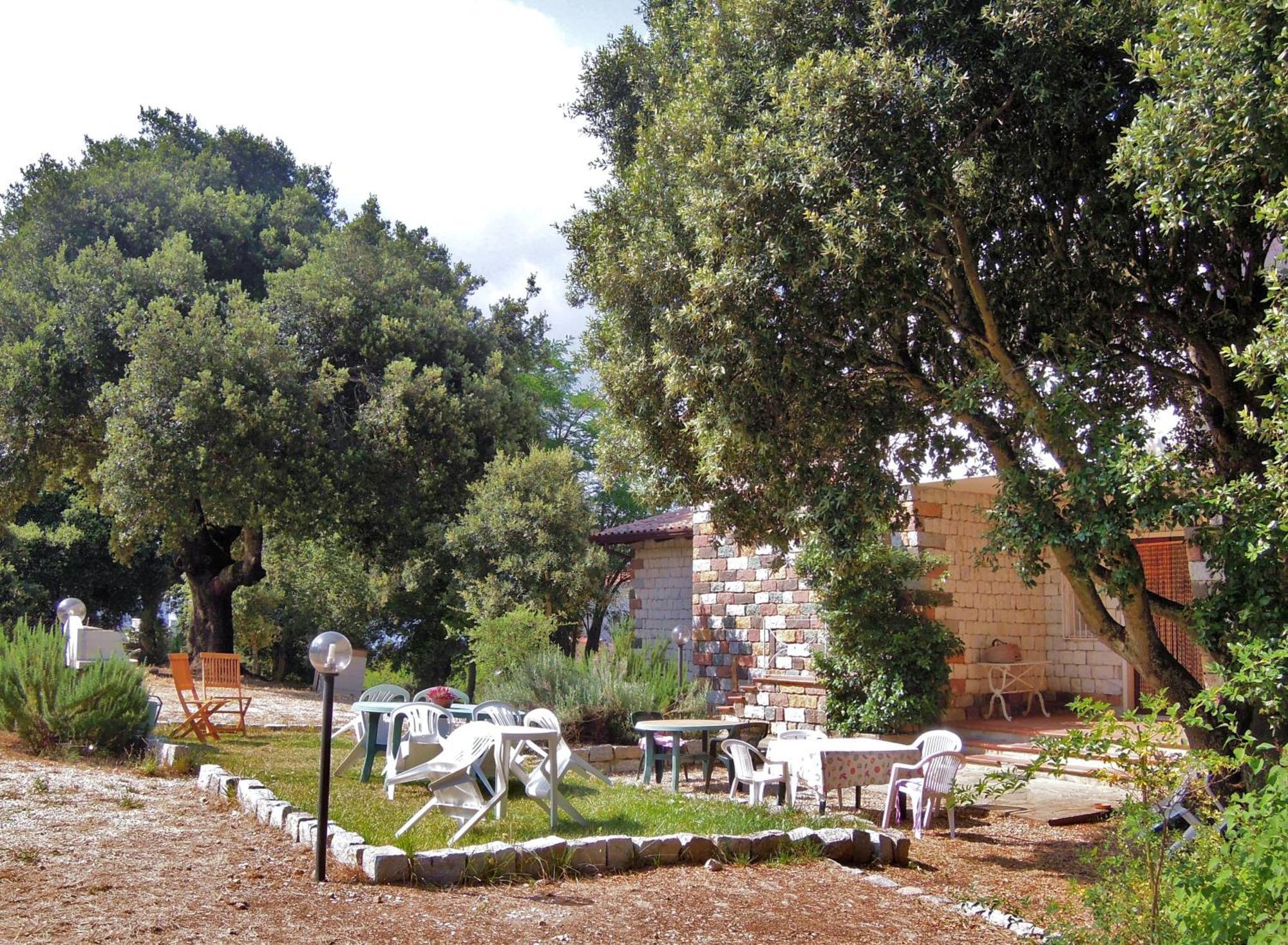 Hostal Casa Solotti Nuoro  Exterior foto
